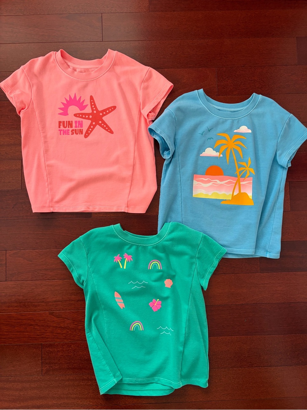 Cat & Jack Coral, Blue & Green Short Sleeve Graphic Tees